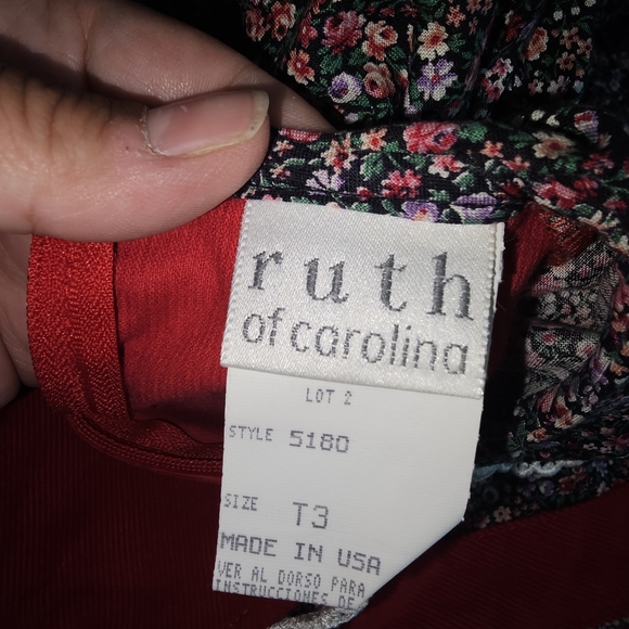 Ruth of Carolina beautiful dress 3t - Picture 3 of 6